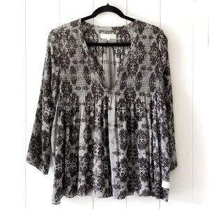 Odd Molly Gray Abstract Graphic Smocked Blouse Size M Baby Doll